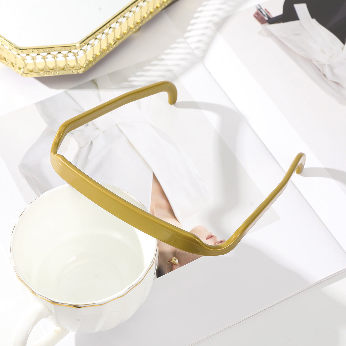 Invisible Hair Headband – Clear, Comfortable Styling